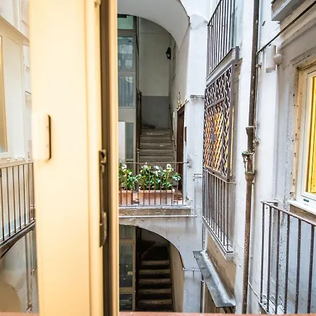 Frühstückspension Time Neapel