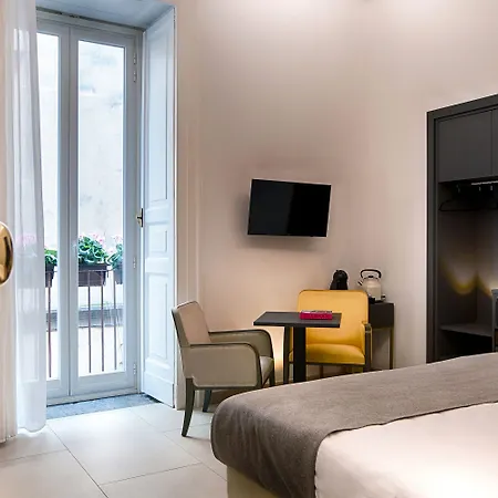 Time Frühstückspension Neapel