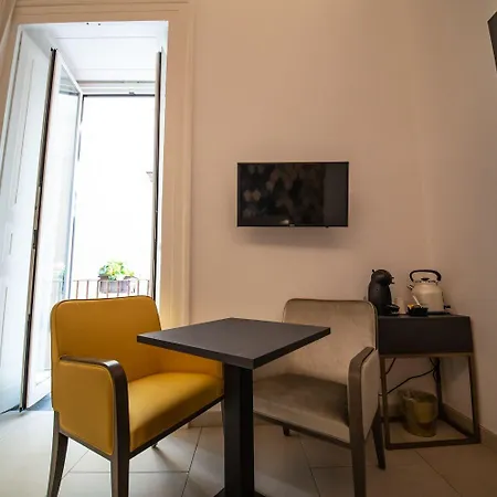 Time Panzió Nápoly